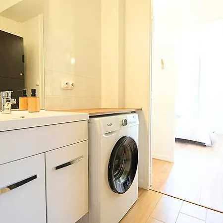 Cosy Et Design Entre Partdieu Et Charpennes Appartement
