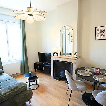 Appartement Cosy Et Design Entre Partdieu Et Charpennes *