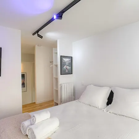Cosy Et Chaleureux Duplex Brotteaux - Massena Apartment Lyon