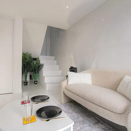 Cosy Et Chaleureux Duplex Brotteaux - Massena Apartment