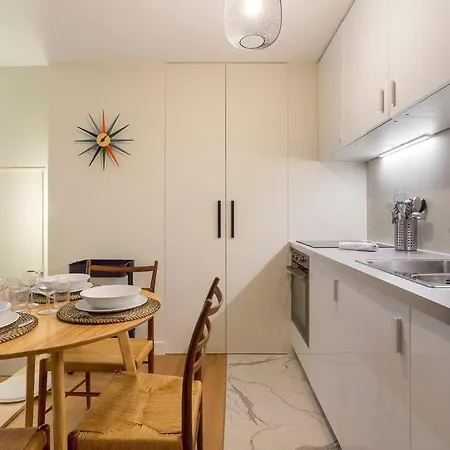 Daire Arbre Sec - Furnished - Downtown *