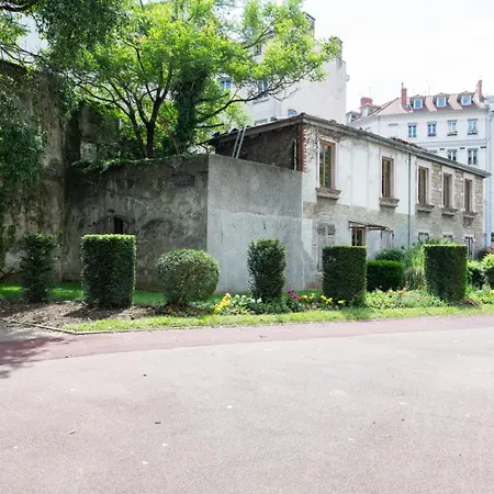 Le 27 - 3*** Cosy A Parking