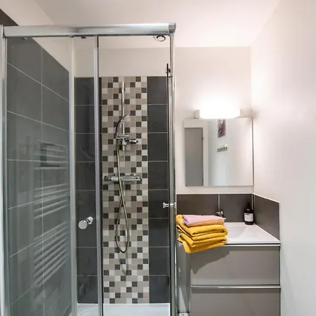 Urban Loft C Quartier Part-dieu Avec Garage Inclus 公寓 *