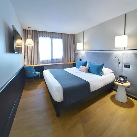 Hotel Le Roosevelt 4*