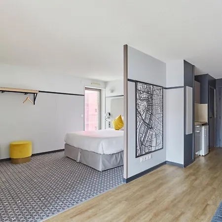 Odalys Confluence Appart hôtel 3*