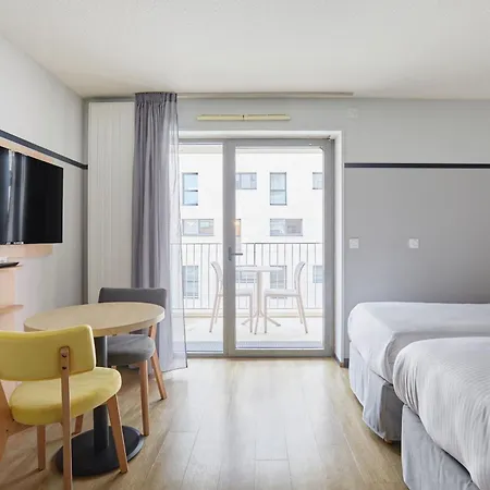 Odalys Confluence Appart hôtel Lyon