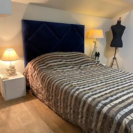 Loft 90m2 Avec Chauffe Unique A *