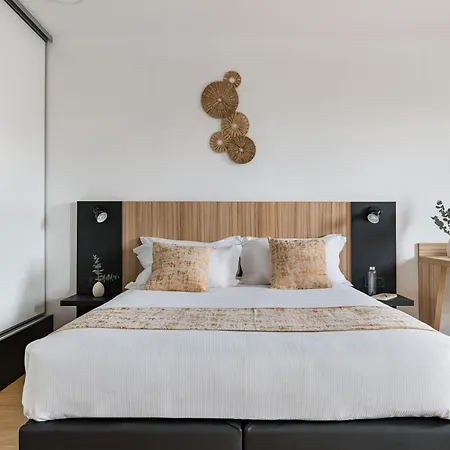 Q7 7 Apart-hotel 4*