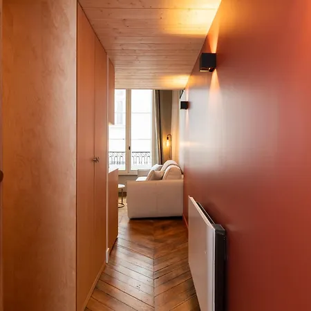 Апартаменты Smartstay Traboule - Place Bellecour