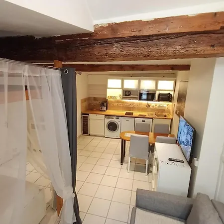 La Loge Du Vieux Bed & Breakfast Lyon