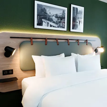 מלון Campanile Centre - Gare Perrache - Confluence 3*