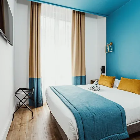 Hotel Hotelo Ainay 3*