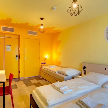 Meininger Centre Berthelot Hotell