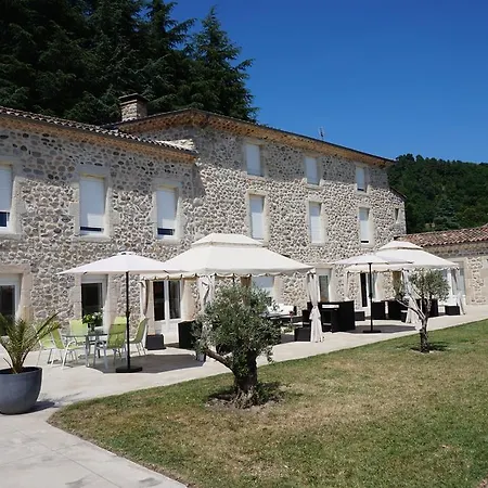 Pensión Domaine Les Buis