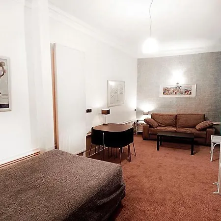 De Paris 3* Lione