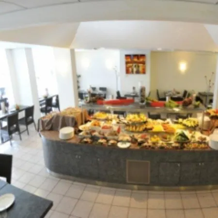 Saphir Hotel 3*