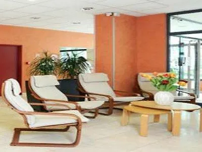 Sejours & Affaires Park Lane 2* Λυών