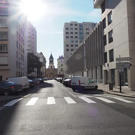 Le Sixième Ciel *