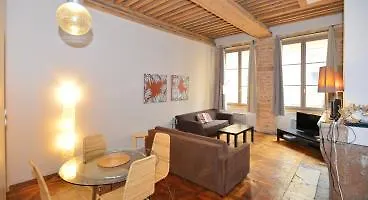 Ambiance - Beaujolais Apartment