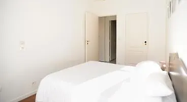 Ambiance - Bossuet Apartment