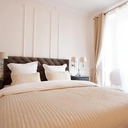 The Thonet House - A Luxury Historic Collection Лион