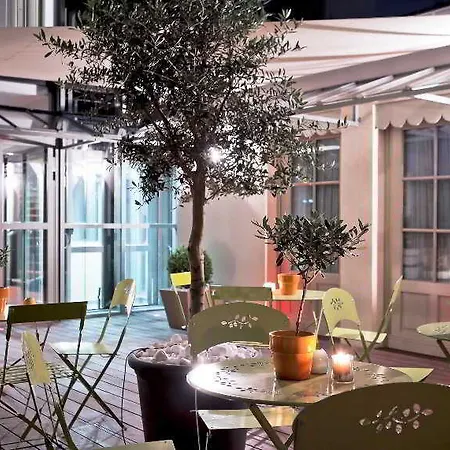 Hotel Alexandra 4*