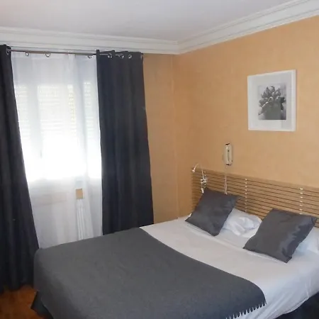 Hotel Laennec 3*
