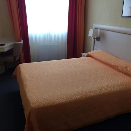 Elysee Hotell Lyon