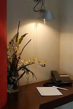 Otel Athena Part-dieu 3*