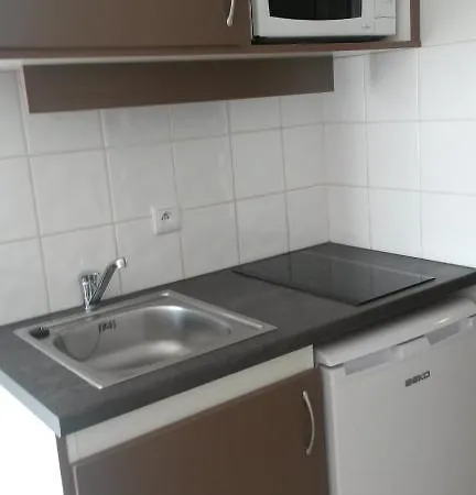 Апарт-отель Bed In City - Le Virgile Лион