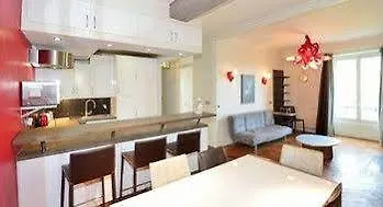 Ambiance - Herbouville Apartment *