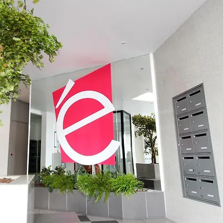 Suiteasy Albert Thomas Apart Otel *