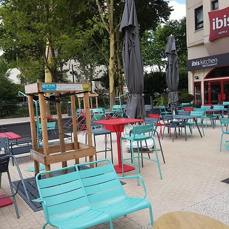 Ibis Part Dieu Les Halles Szálloda