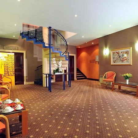 Western Crequi Part Dieu Hotell 4*