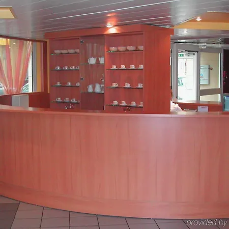 塞祖尔阿菲尔里昂萨克斯加贝塔酒店 里昂