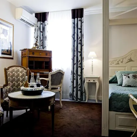 Otel Grand Des Terreaux 4*