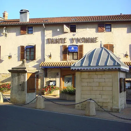 Logis Tante Yvonne & Son Restaurant Semi-gastronomique - Lyon Nord 3* Quincieux