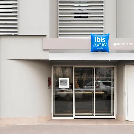 Ibis Budget Centre Confluence 2*