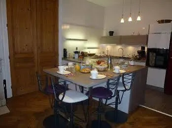 La Grange De Fourviere Bed and breakfast *