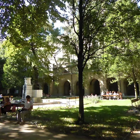 La Grange De Fourviere Bed and breakfast *