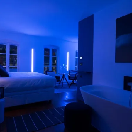 Mihotel Vieux Hotel *
