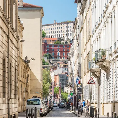 Hotell Mihotel Bizolon Lyon