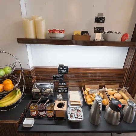 De Paris Hotel