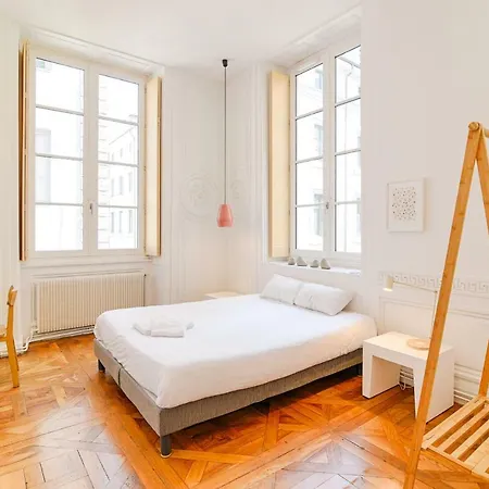 Slo Les Pentes (adults Only) Auberge de jeunesse *