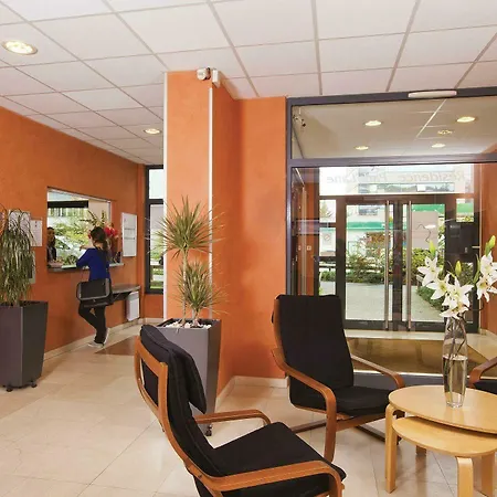 Sejours & Affaires Park Lane