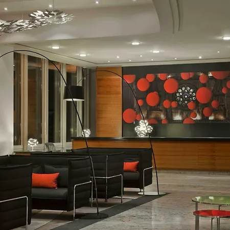 Marriott Cité Internationale Hotel 4*