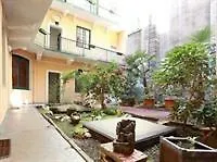Le Patio Des Terreaux Lione