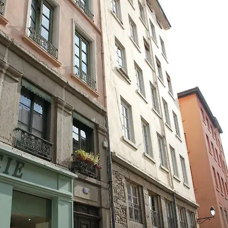 Doyenné Vieux Apartamento *