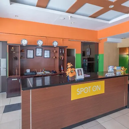 Hotel Oyo 1691 Wisma Benhil Toddopuli Makassar