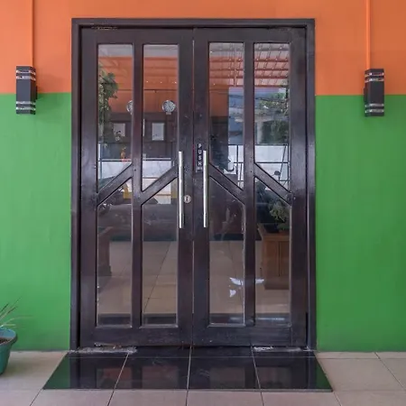 Oyo 1691 Wisma Benhil Toddopuli Hotel
